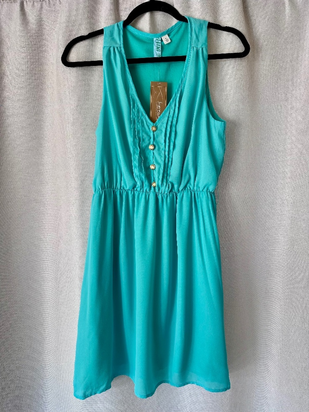 NEW Francesca's Ruffle Button Front Dress